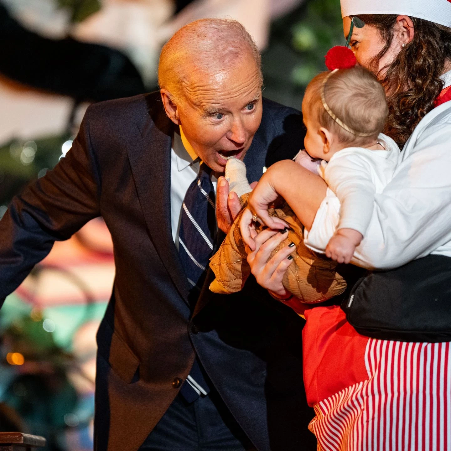 biden sniffing kids